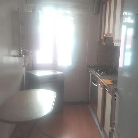 Διαμέρισμα Fancy Close To The Metrobus Κωνσταντινούπολη